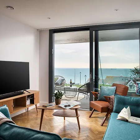 St Michaels The Liner Apartment