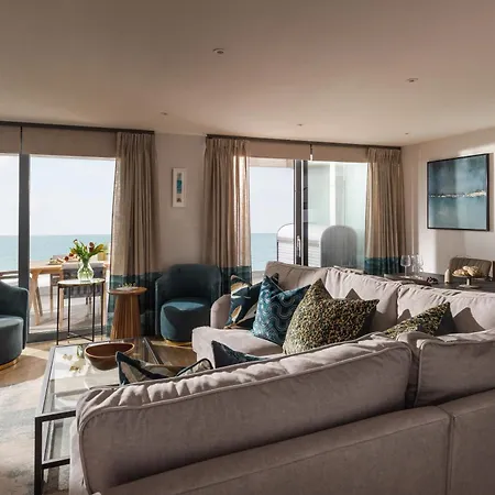 St Michaels The Liner Apartment *